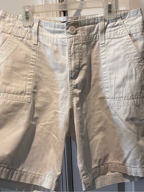 Riders by Lee White Women’s Shorts High rise Size 10